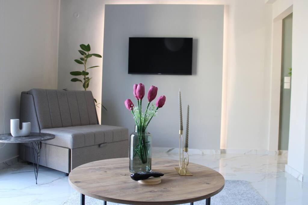 K&M 40 Ekklision A' Apartment Drama Bagian luar foto